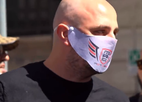 La protesta a Montecitorio il primo giorno della Fase 2 article-post