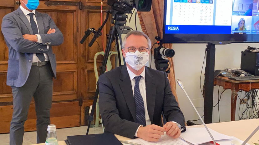 Come Confindustria annunciava grandi piani di rilancio e ora si riduce a chiedere indietro i soldi delle accise article-post
