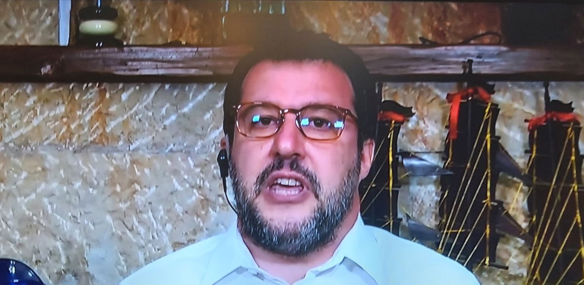 La Lega che ha votato per i i vitalizi in Calabria oggi spiega perché vanno abrogati article-post