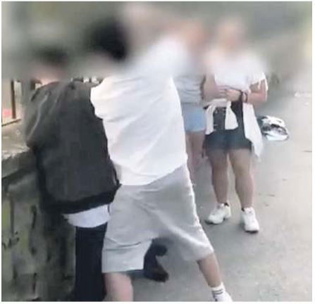 Chi sono gli aggressori del ragazzino del video di Fuorigrotta preview