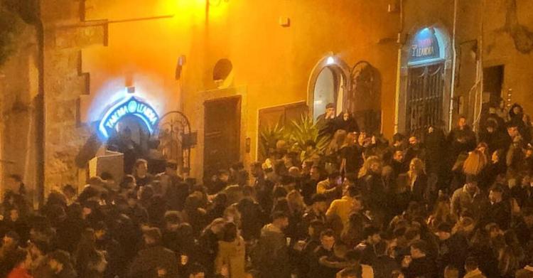regioni linee guida assembramenti covid-19