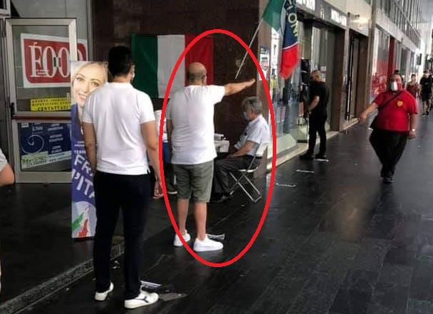 article-post