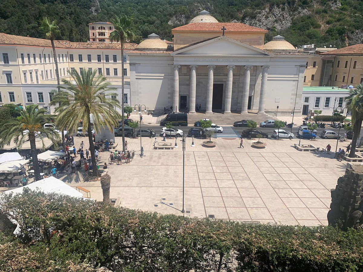 Il pienone che (non) ha fatto Salvini a Terracina article-post