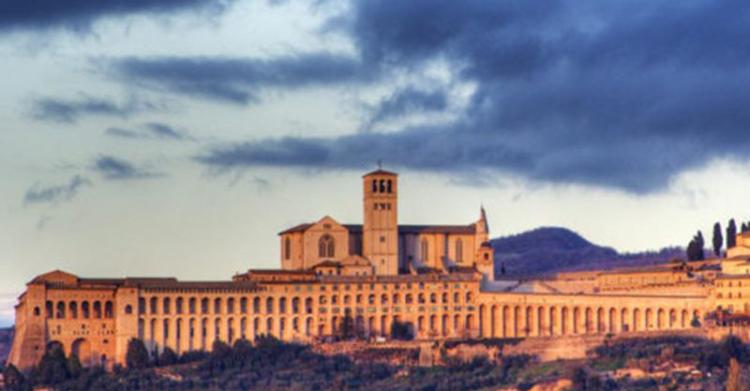 frati francescani positivi covid assisi 1