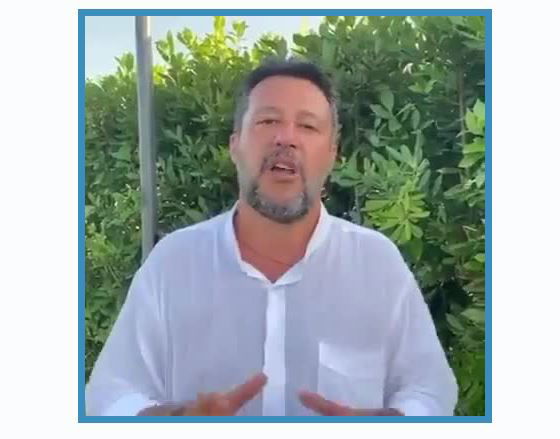 Salvini e le bufale sui positivi che girano tra i turisti a Lampedusa article-post