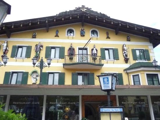 La ragazza che viola la quarantena per girare i locali della movida e contagia 30 persone (per ora) article-post