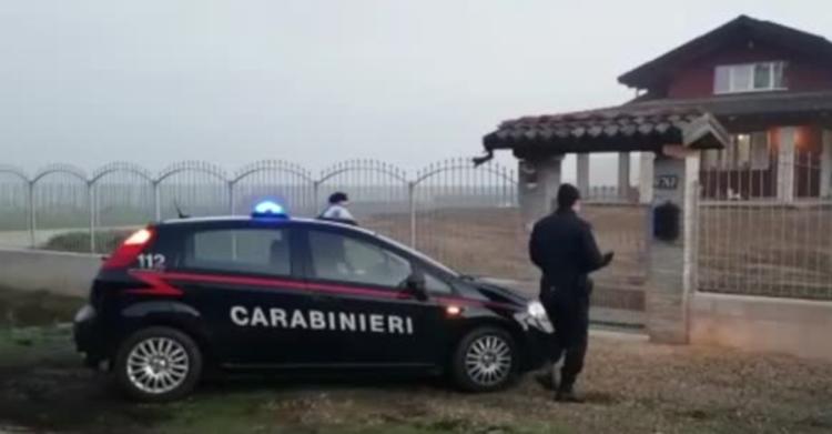 carignano uccide moglie e figli