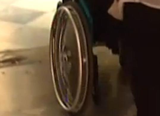 disabile morto vittoria video