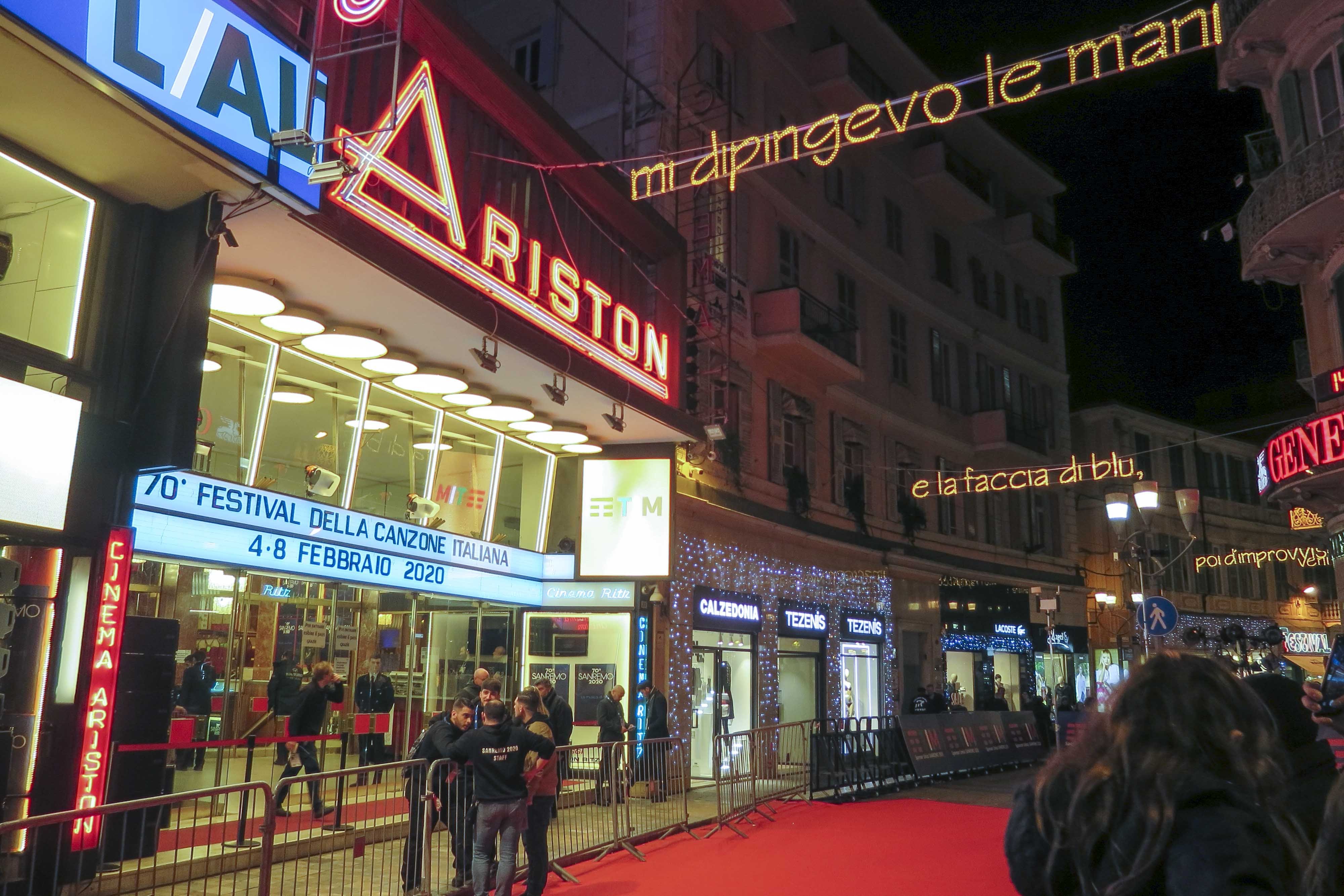 L'entrata del Teatro Ariston dove si svolgerà il 70° Festival