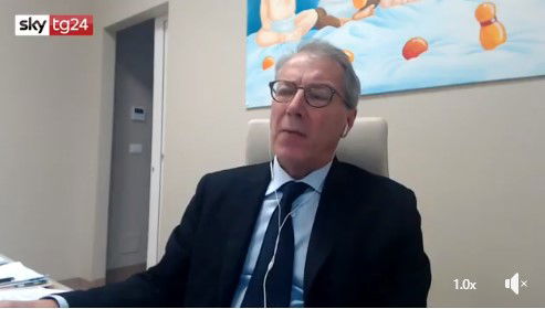 Gian Vincenzo Zuccotti: il medico che ha fatto nascere Mirta Salvini al posto di Gallera? article-post
