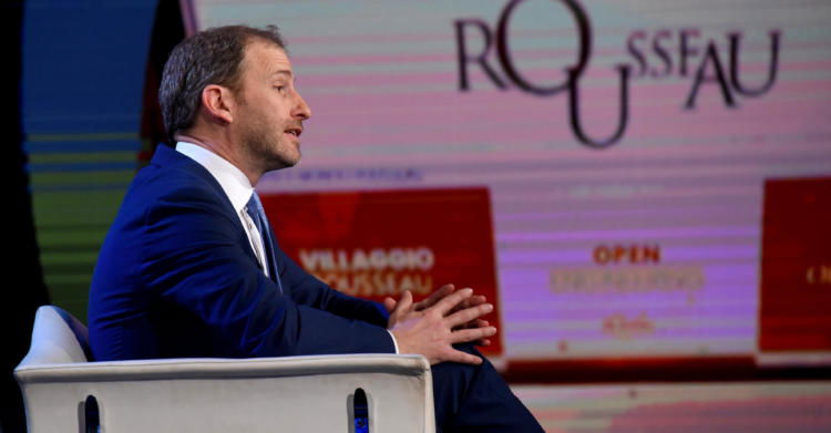 Roma trasmissione porta a porta ospite Davide Casaleggio