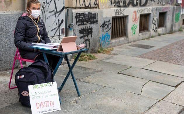 anita insulti prof dodicenne scuola giugno