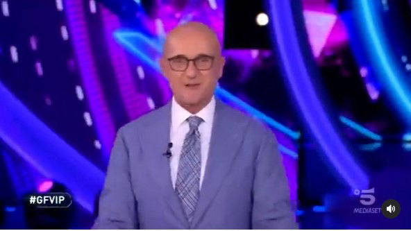 alfonso signorini quando arriva a casa picchia la gregoraci video signorini gfvip