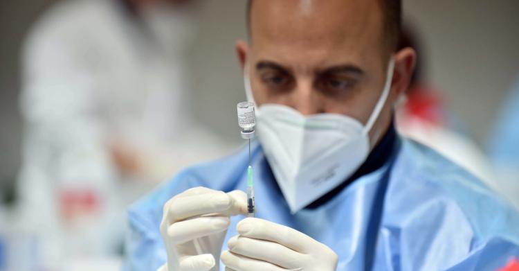 variante omicron obbligo vaccinale