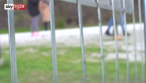 “Hai paura? Perfetto per Instagram”: La tredicenne aggredita a Firenze dai bulli e poi messa alla gogna sui social article-post