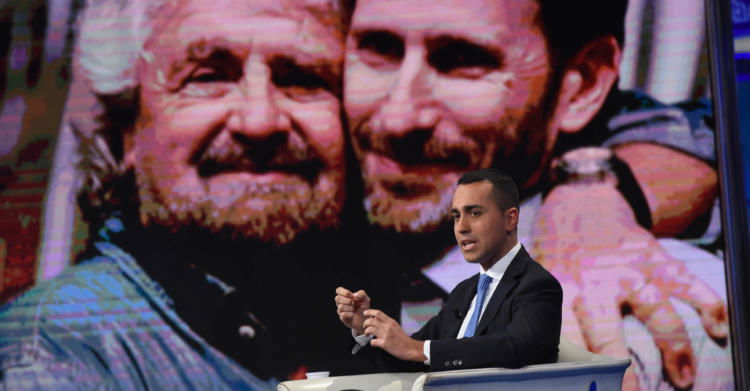 movimento casaleggio controvento trasmissione Porta a porta ospite Luigi Di Maio del movim