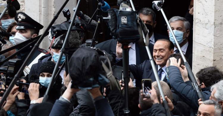 berlusconi ricoverato san raffaele