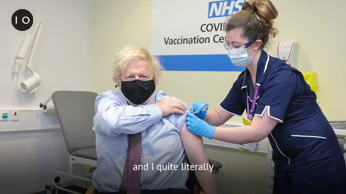 Boris Johnson si è vaccinato con Astrazeneca | VIDEO article-post