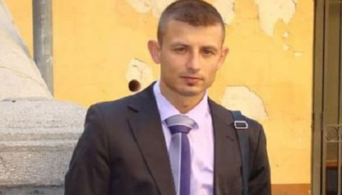 Stefano Paternò: non ci sono prove che colleghino la morte del militare al vaccino article-post