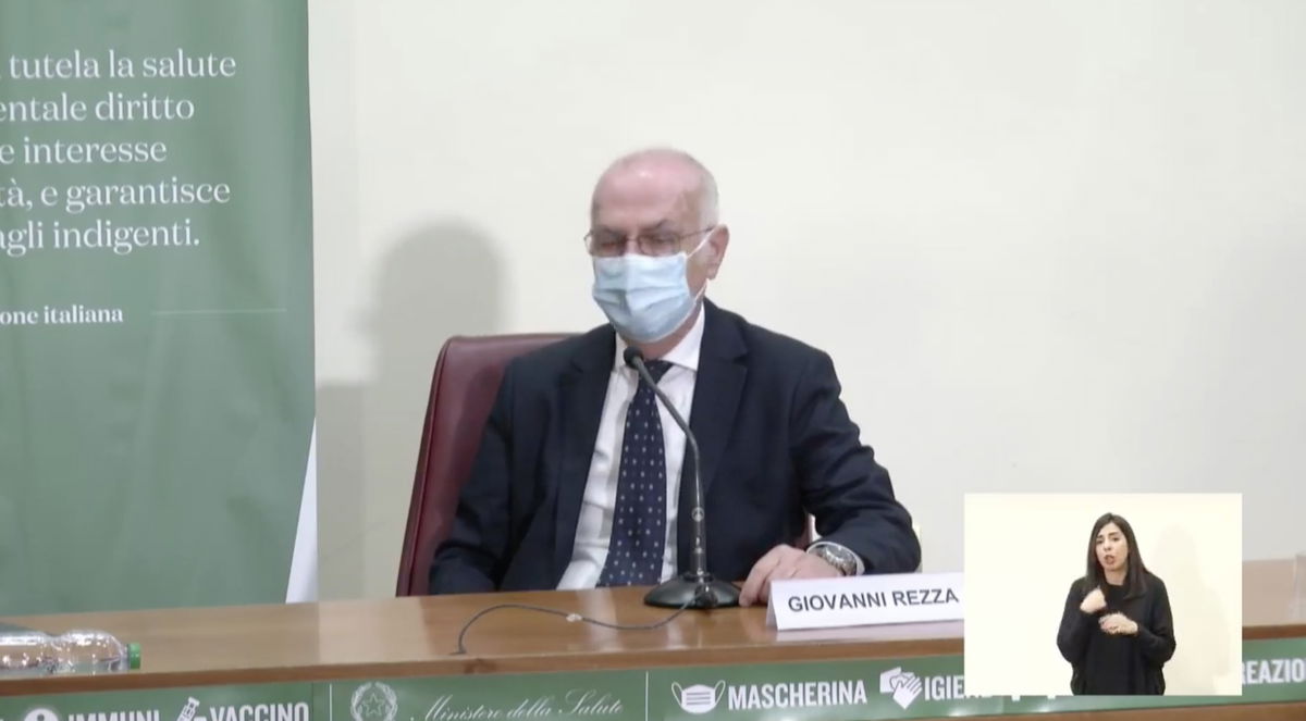 Perché il bollettino del Ministero della Salute di oggi parla di “718 decessi” article-post