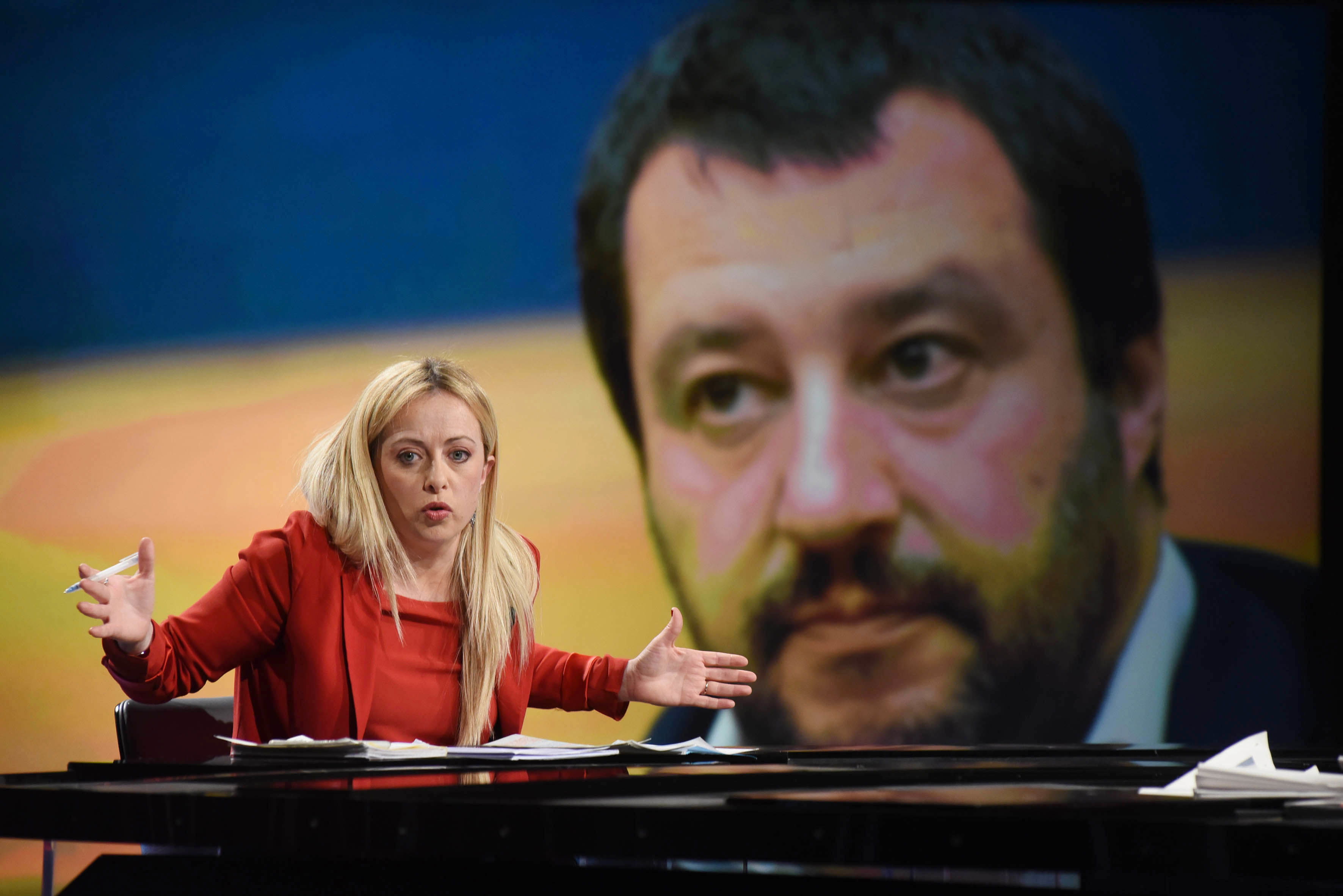 sondaggi politici lega fratelli d'italia salvini odg meloni Coprifuoco