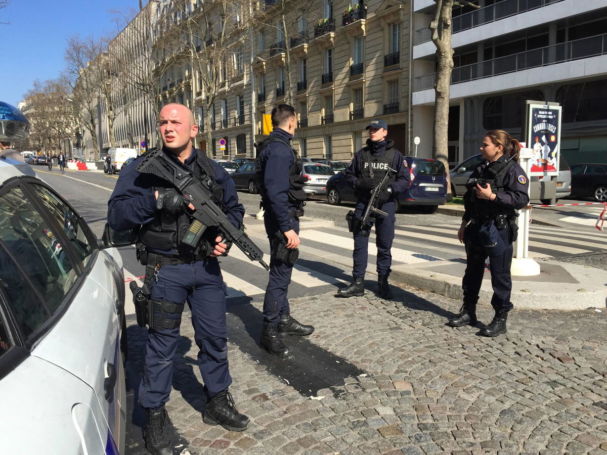 Sette ex brigatisti arrestati in Francia. Altri tre sono in fuga article-post