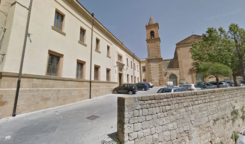 Violenza sessuale su minori: arrestato un sacerdote della diocesi di Piazza Armerina article-post