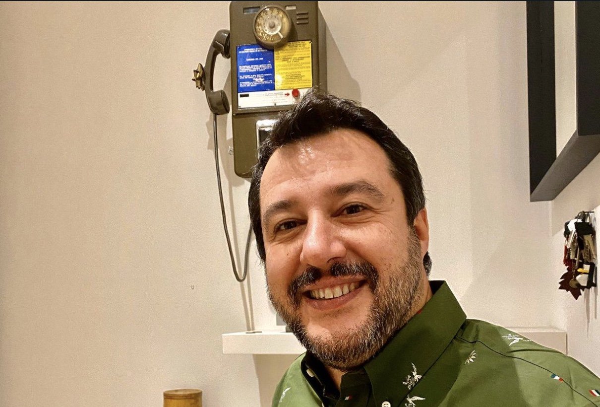 Salvini candida Albertini