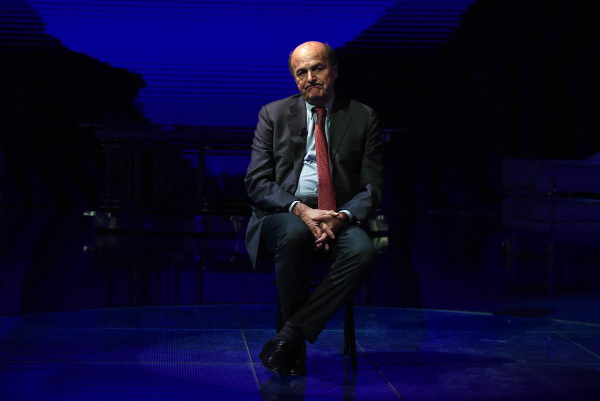 Bersani e i consigli a Draghi: “Deve comunicare di più, i fatti non si spiegano da soli” article-post