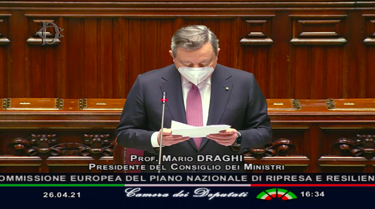 Draghi presenta il Recovery Plan alla Camera: “Qui c’è il destino del Paese” article-post
