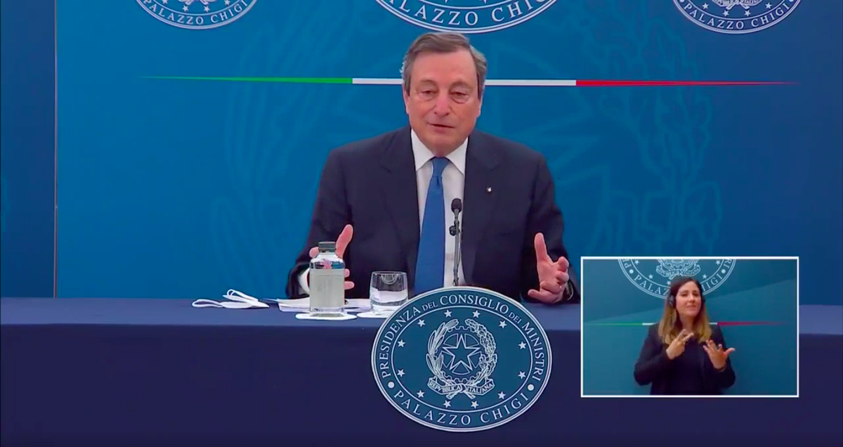 Draghi alle Regioni: “Smettetela di vaccinare chi ha meno di 60 anni” article-post