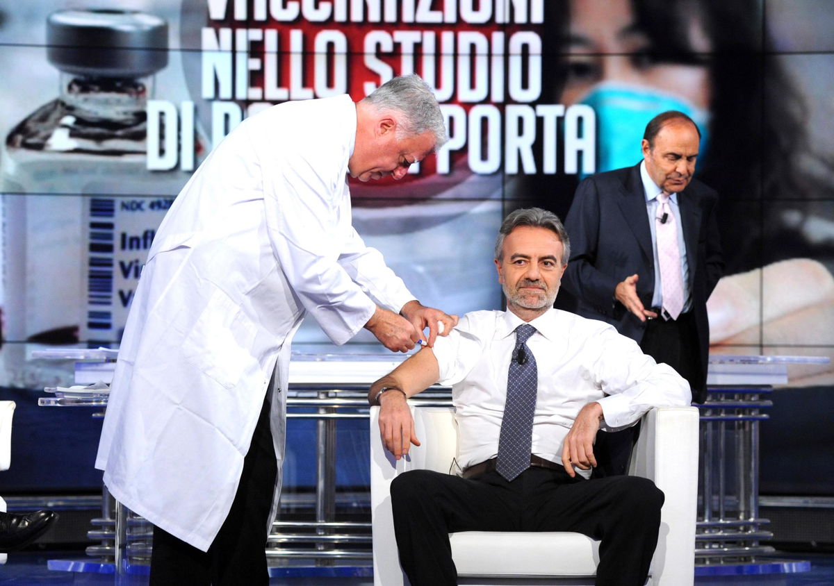 Aifa, l’ex direttore: “L’Ue non ripeta con J&J l’errore fatto con AstraZeneca” article-post