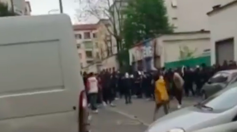 In 300 a Milano per il video del rapper Neima Ezza: “Se arrivano gli sbirri nessuno scappa” | VIDEO preview