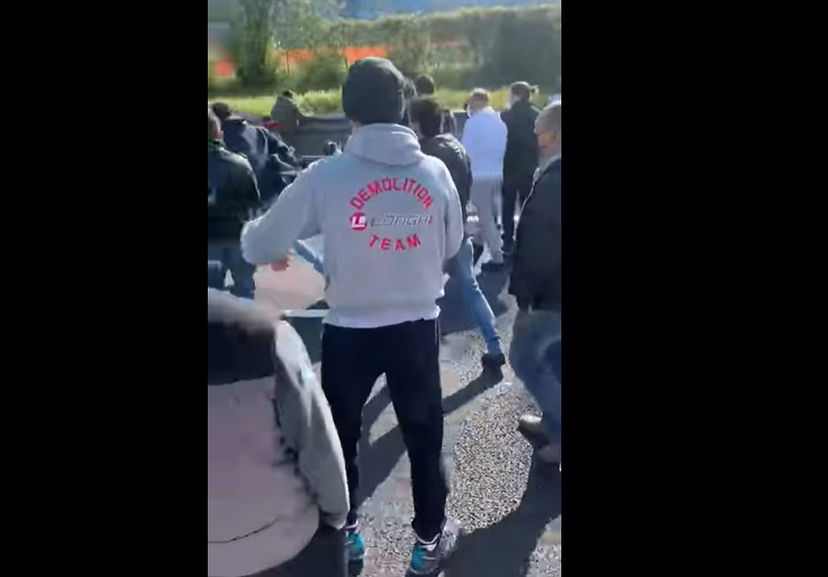 Il ristoratore investito da un’auto durante la protesta sull’A1 | VIDEO article-post