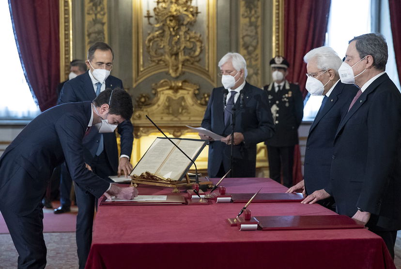 Fonti di Palazzo Chigi: “No, Draghi non vuole affatto cacciare Speranza” article-post