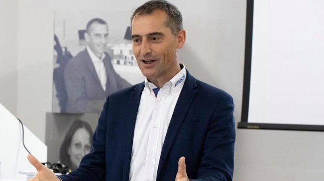 L’imprenditore di Bergamo che paga gli operai per leggere article-post