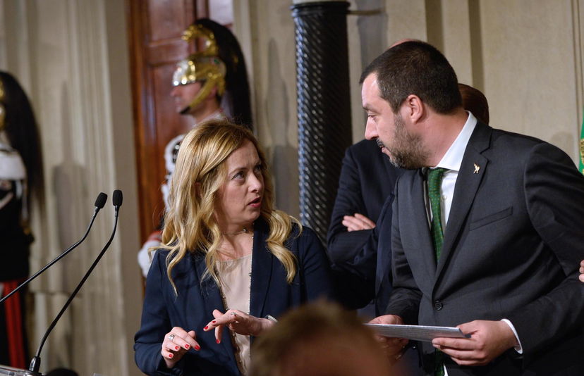 La lenta e costante fuga dei leghisti da Salvini: e Giorgia Meloni li accoglie article-post