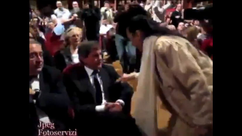 Quella volta in cui Carla Fracci si scagliò contro Alemanno | VIDEO article-post