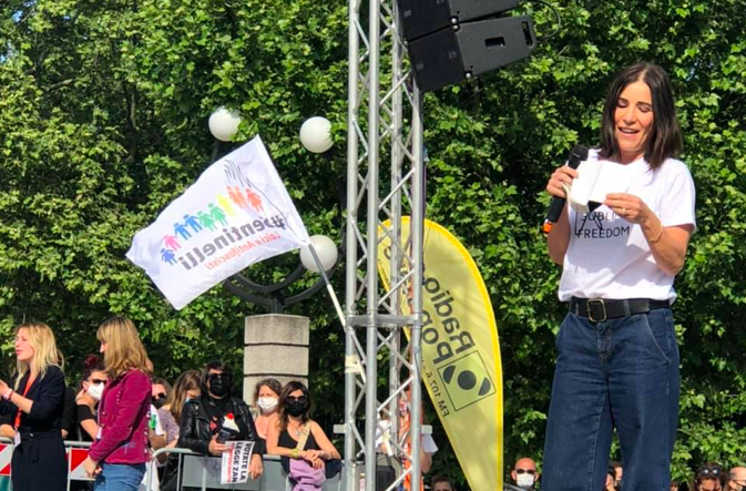 Ddl Zan, il discorso di Paola Turci: “Alcuni politici fanno propaganda sulla pelle dei discriminati” | VIDEO article-post