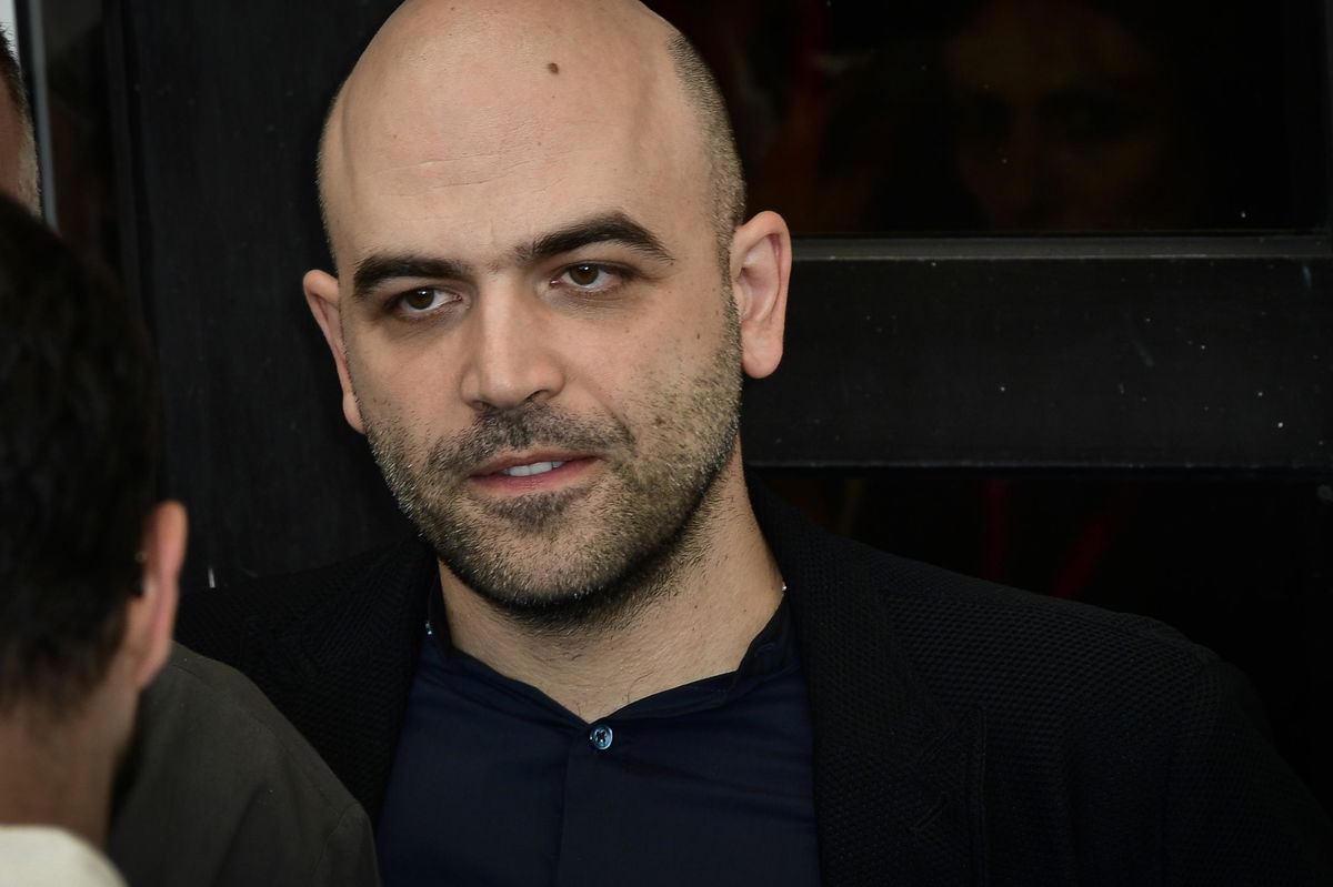 De Luca vieta a Saviano il Ravello Festival. Lui risponde citando Gomorra article-post