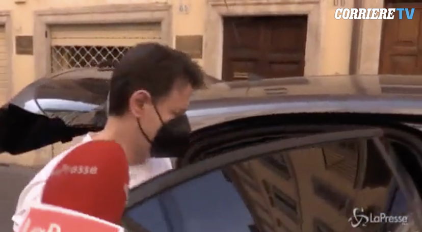 Giuseppe Conte, il giorno dopo: “Una svolta autarchica che mortifica l’intera comunità” article-post