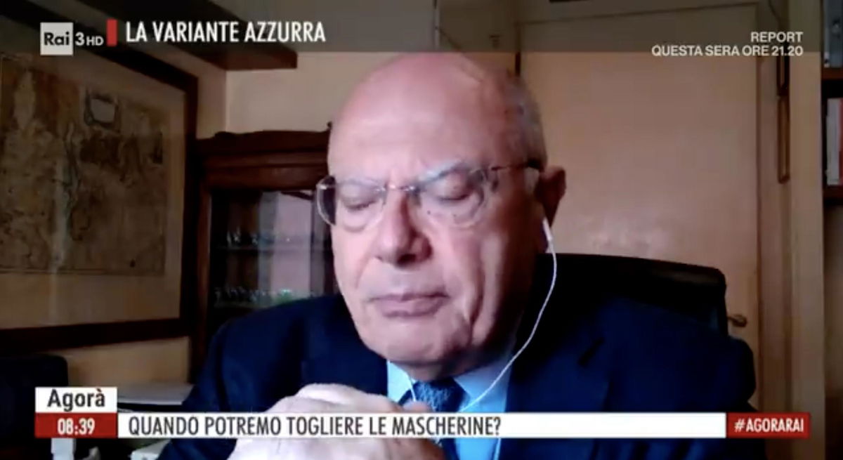 Galli polemizza con Draghi sul mix di vaccini: “Lui è fortunato, gli italiani devono pagarsi i test” article-post