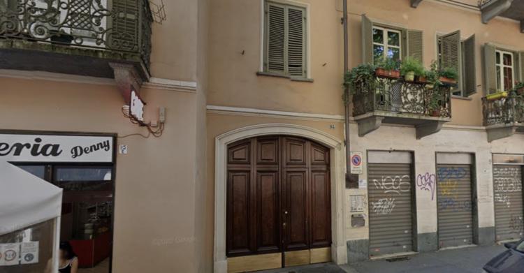 Lavapiatti decapitato