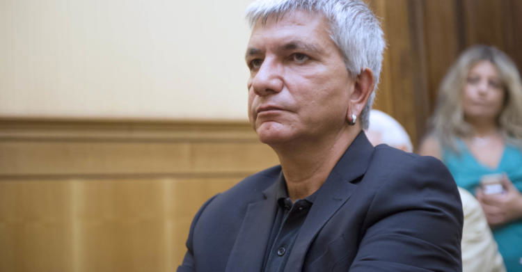 Vendola