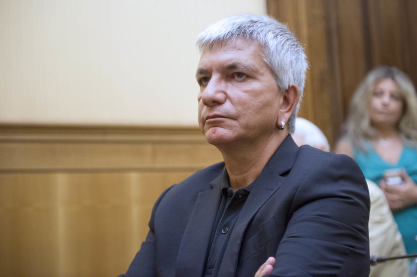 Ex Ilva, Vendola: “La mia condanna? Un eco-mostro della giustizia penale” preview