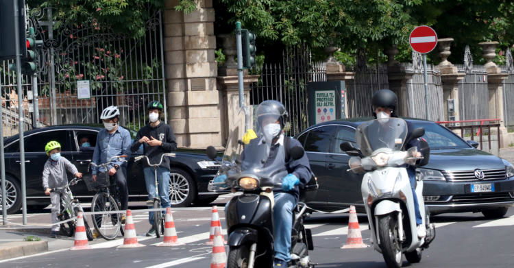 assicurazione moto prezzi 2021