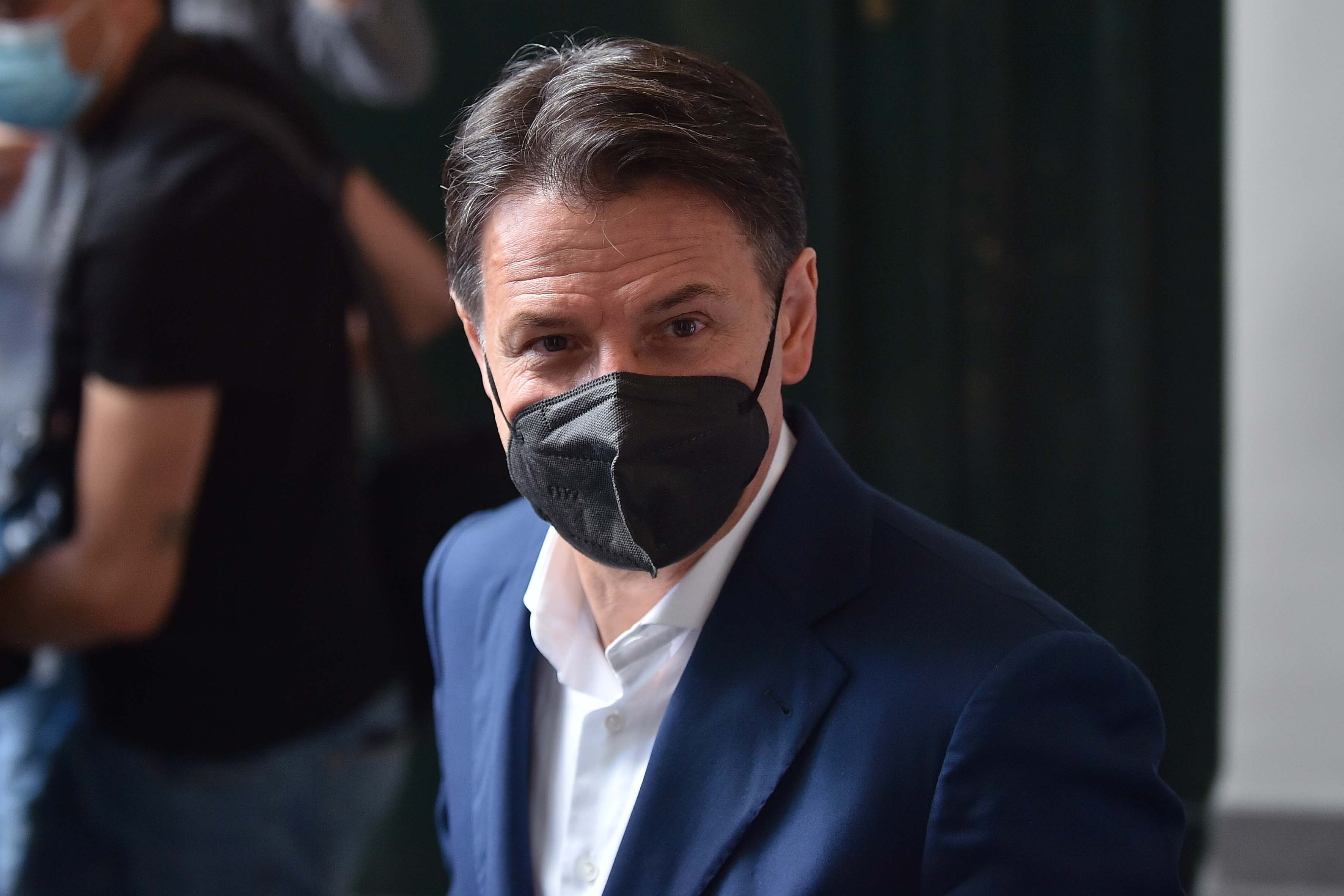 conte afghanistan talebani gaffe