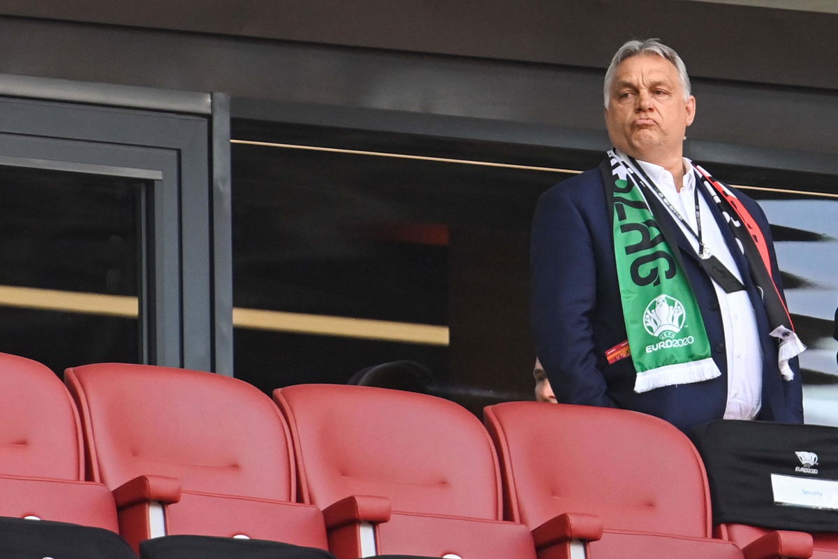 “Sì a simboli arcobaleno all’interno dello stadio di Budapest”: il passo avanti dell’Uefa contro l’Ungheria article-post