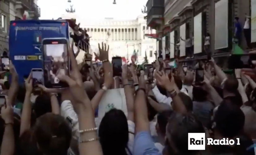 “La festa dell’Italia sul bus era vietata, siamo amareggiati”: il prefetto Piantedosi contro la FIGC article-post