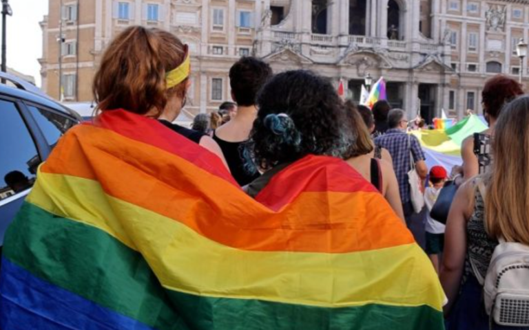 Il Senato Usa ha approvato la legge che tutela i matrimoni gay e interrazziali